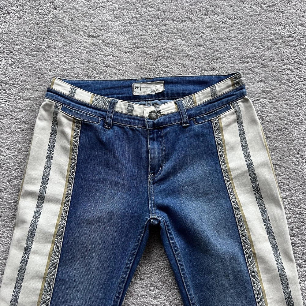 Free People Danica Boho Stripe Flare Jeans Womens 27 Blue Mid Rise‎ Raw Hem - Picture 6 of 16